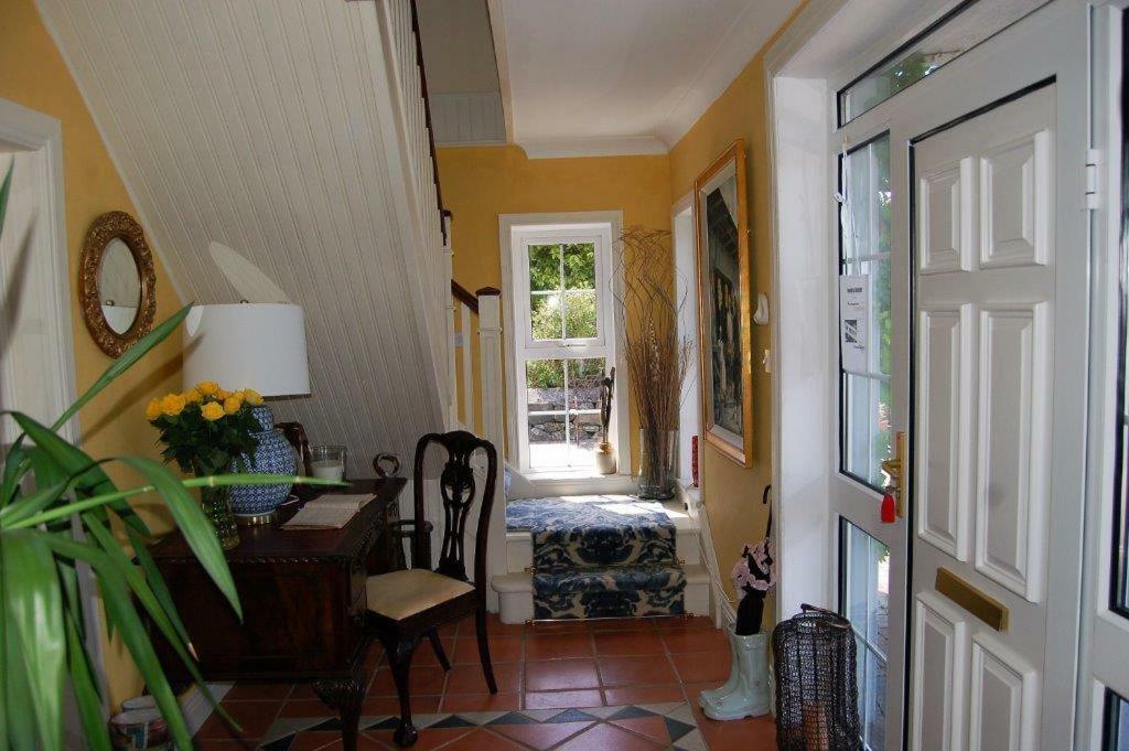 Teach An Easard Bed & Breakfast Clifden Eksteriør bilde